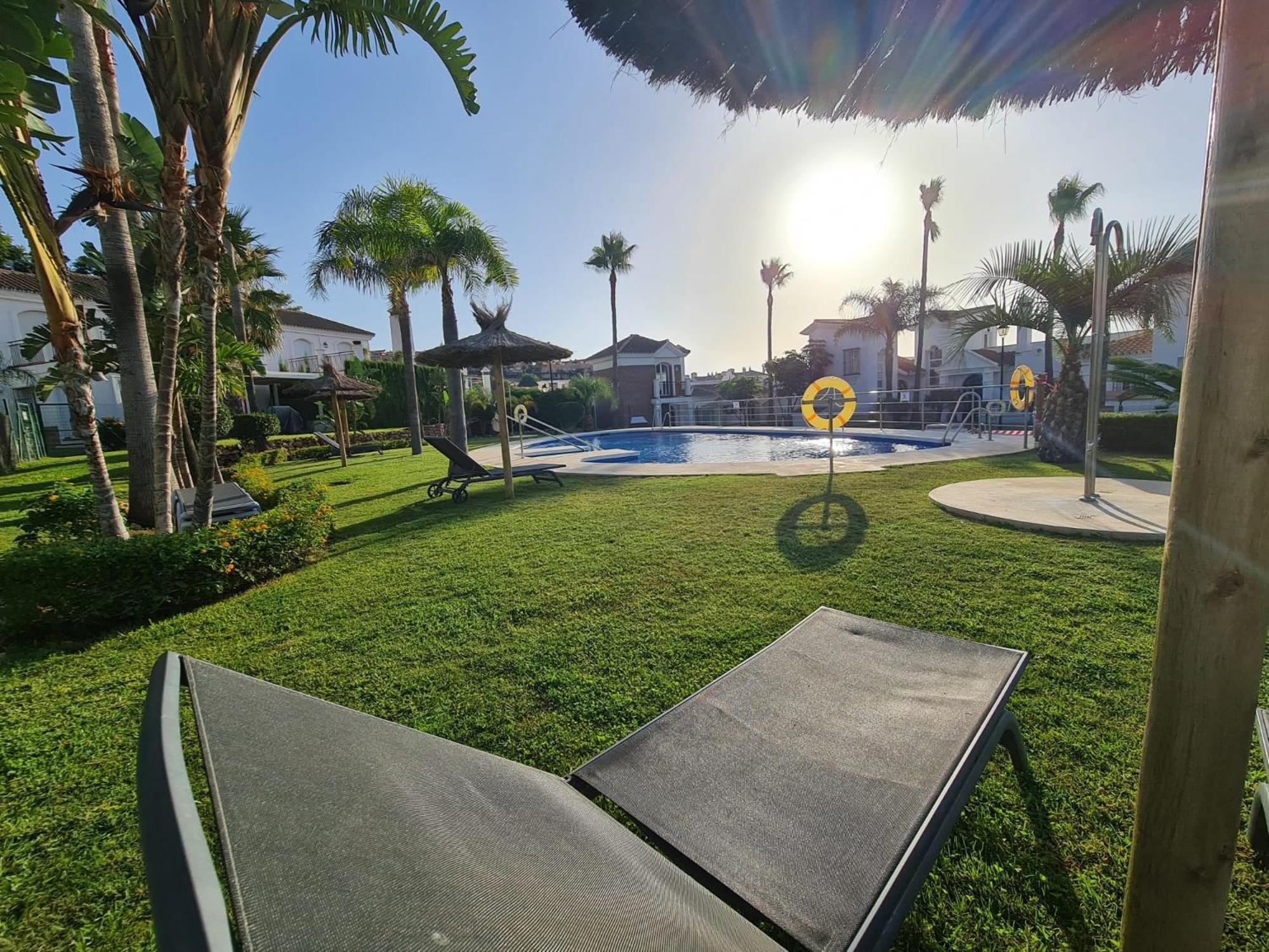 Sun & Palms - Cozy Flat In Quiet Neighbourhood With A Great Pool Area Apartment Malaga Luaran gambar