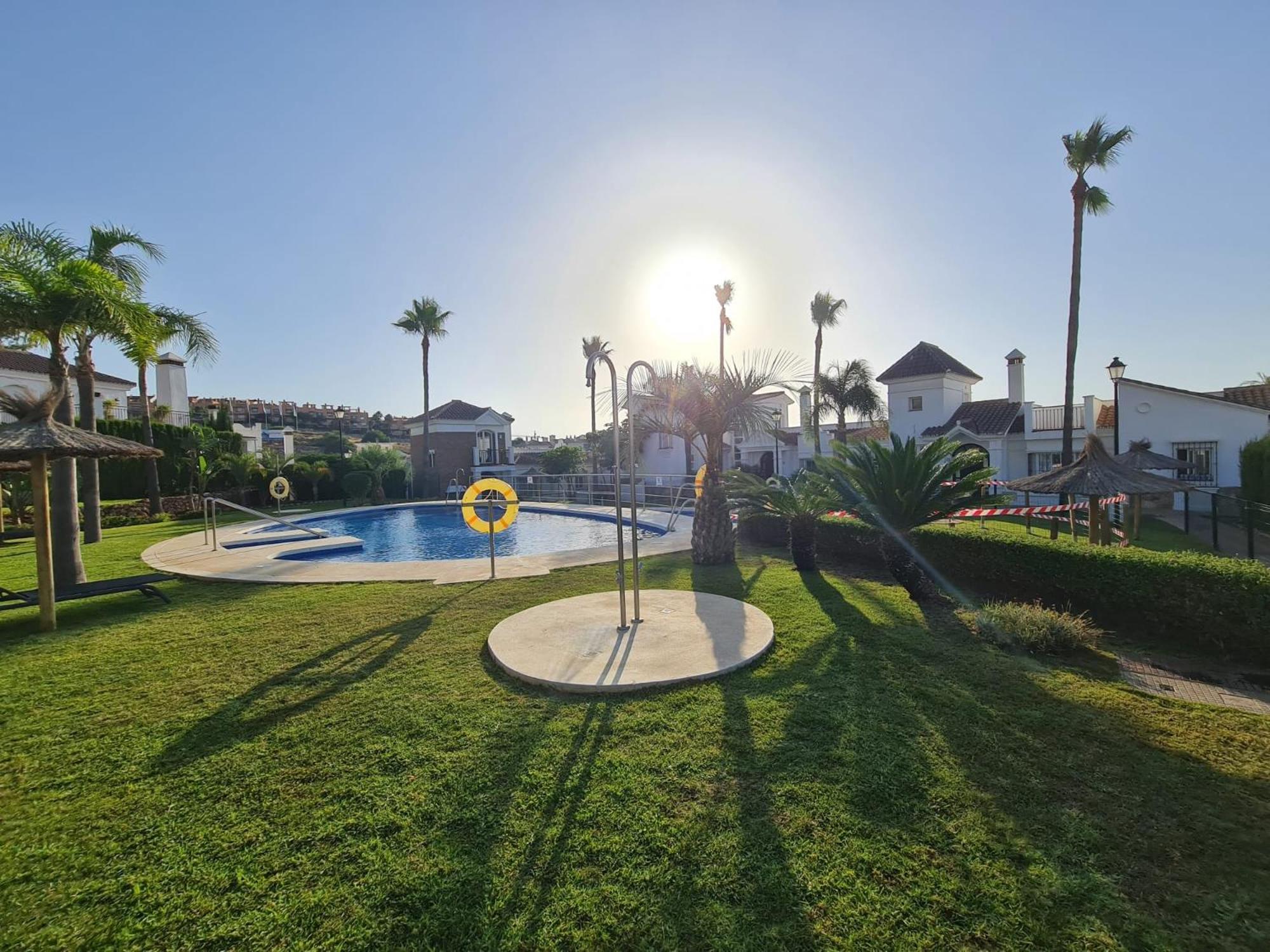 Sun & Palms - Cozy Flat In Quiet Neighbourhood With A Great Pool Area Apartment Malaga Luaran gambar